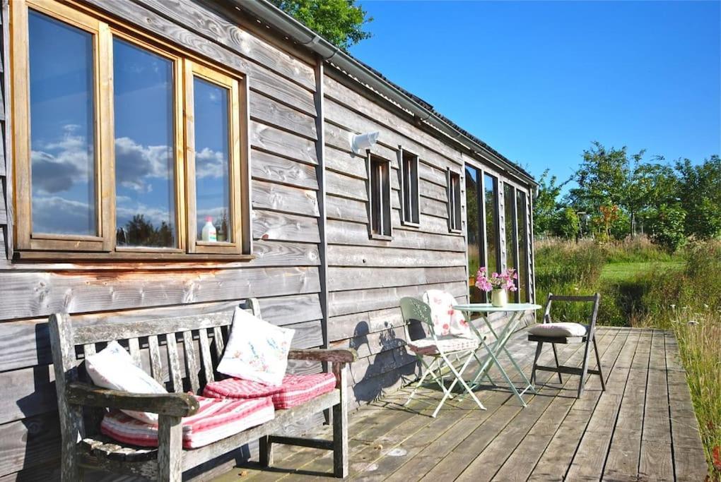 Log Cabin At The Old Summer Dairy Glastonbury Сомертон Экстерьер фото